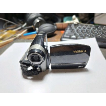 야시카 YASHICA DVC-525 디지털 캠코더 카메라/빈티지 레트로 로모 앤틱 y2k 일본 감성 필카 촬영 사진