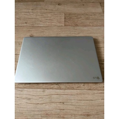 LG울트라PC 15U370 노트북