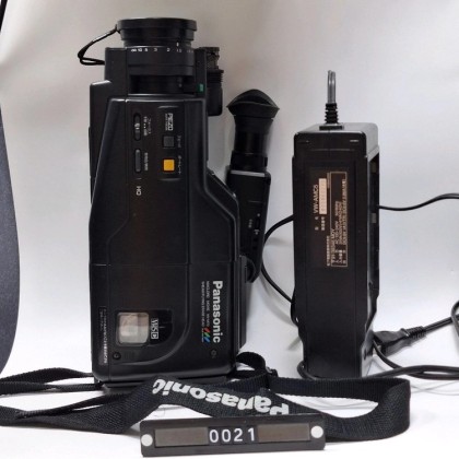 작동미확인/파나소닉 NV-M70 8mm 무비 카메라 비디오 캠코더 빈티지 레트로 앤틱 복고 클래식 인테리어