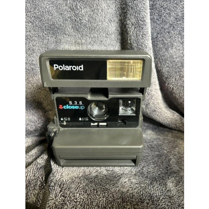 옛날 빈티지 폴라로이드 636 클로즈업 카메라 polaroid 636 closeup 인테리어 소품 팝니다