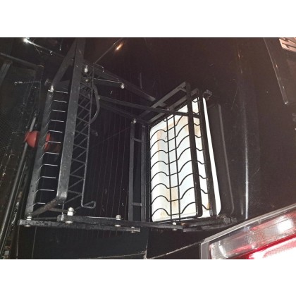 비좁은주방공간을해소하는 벽걸이형주방용품좀무거운식기건조대