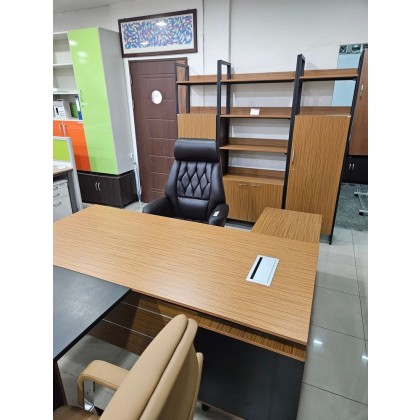 중고책상 중역용 사무용가구 책상 임원사무실가구 010 -6381-4382