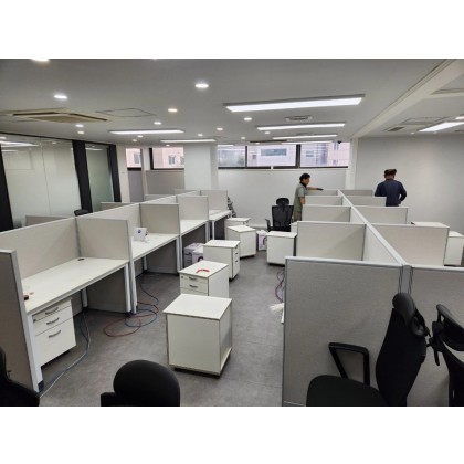 [신품]사무용책상 화이트 강남전시장 사무용가구