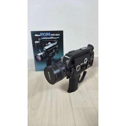 니콘 R10 슈퍼8 8mm 필름 카메라, 영사기