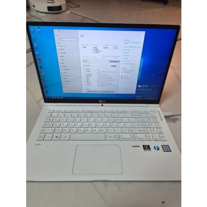 대용량 LG그램 노트북(15.6인치, i7 12램 512SSD)