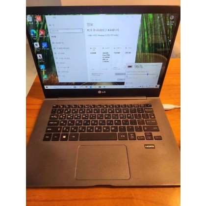 14인치 LG그램 노트북(i5 8램 256SSD)